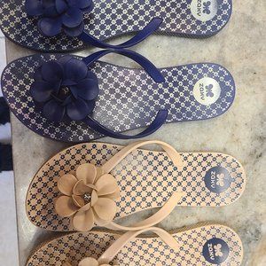 Womens flip flops
